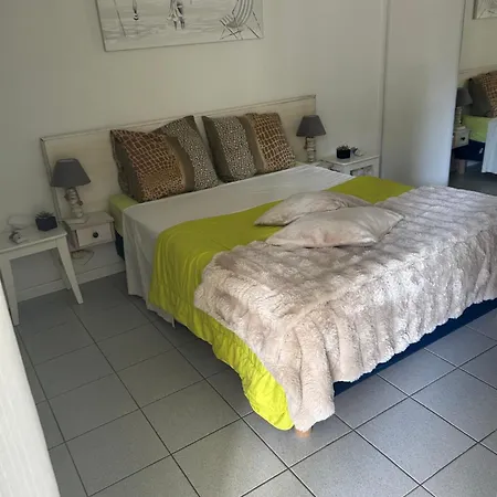 Bel Appartement, Vue Sur Golf Et Piscine,a 2 Pas De La Moliets-et-Maa